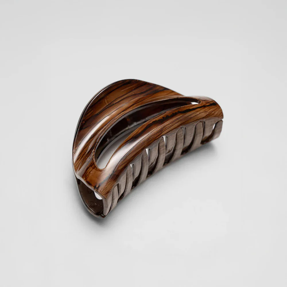 Coastal Small D Shape Hair Claw Clip