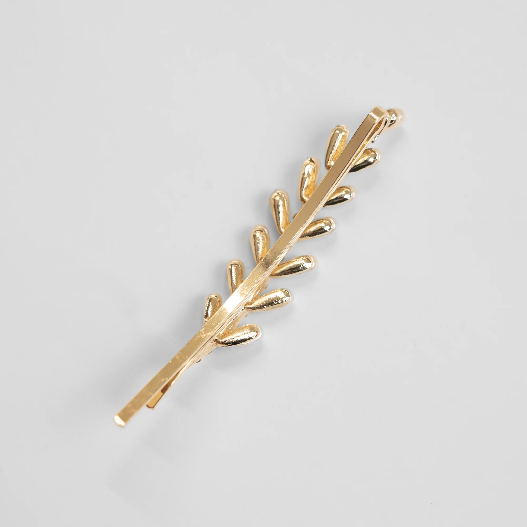 Crystal and Pearl Feather Hair Slide - Image 4