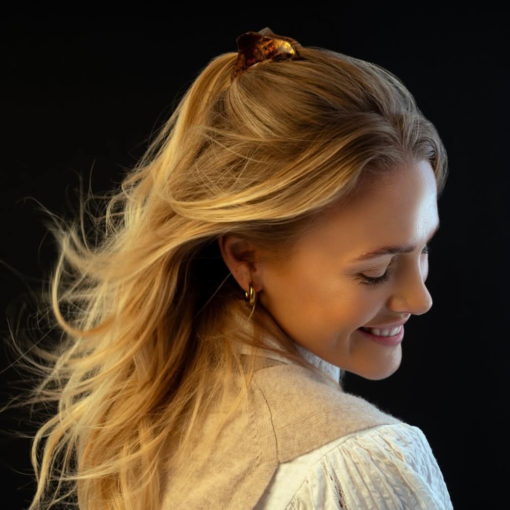 Baroque Small Hair Claw Clip for Fine Hair - Image 2