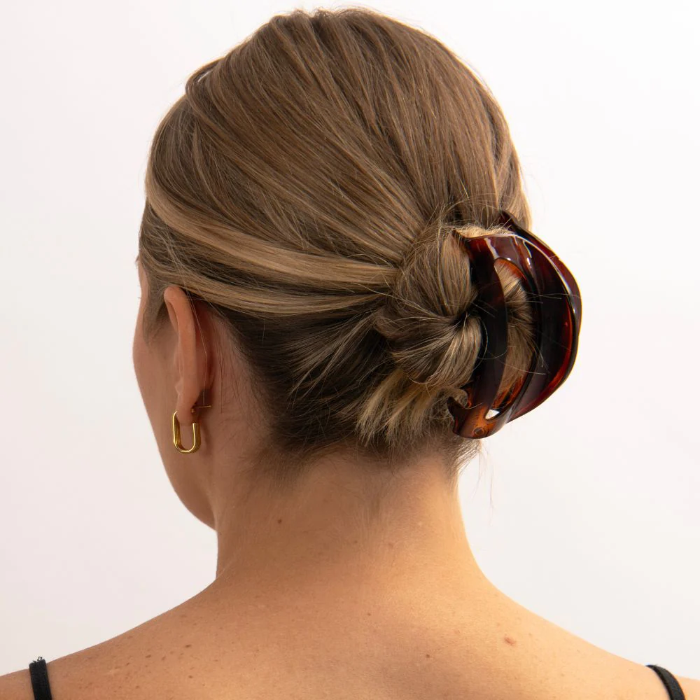 Medium D Shape Hair Claw Clip - Image 2